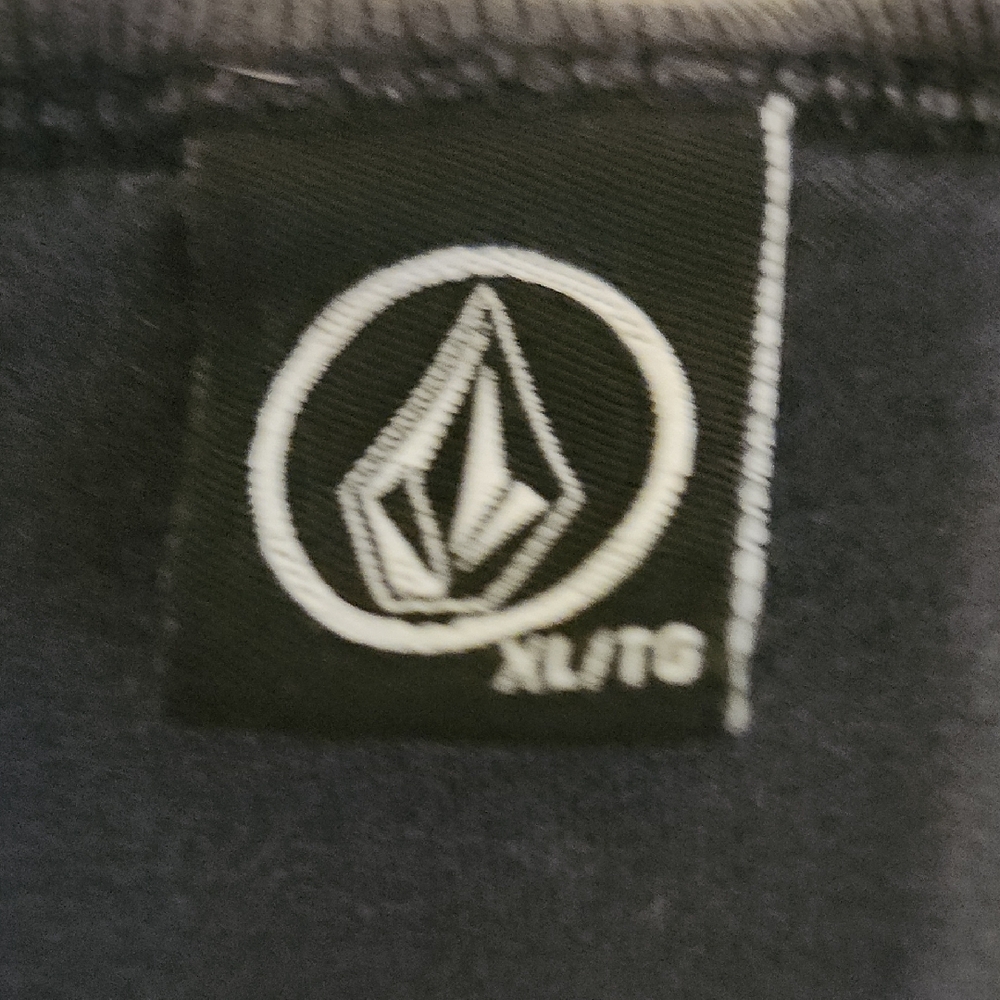 Mens Volcom Tank - Picture 2 of 2
